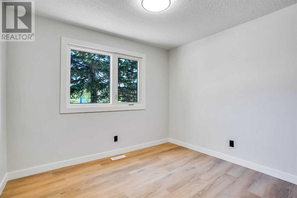 1344 Lake Michigan Crescent Se, Calgary, Alberta  T2J 3G1 - Photo 24 - A2226234