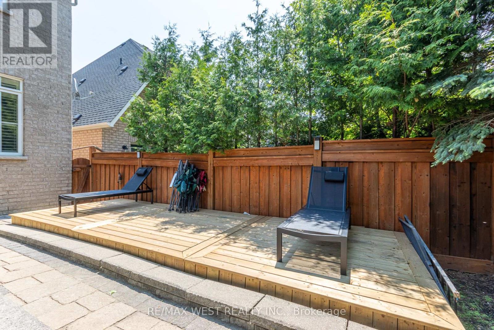 2 Dolby Crescent, Ajax (Northeast Ajax), Ontario  L1Z 0E1 - Photo 38 - E12209669