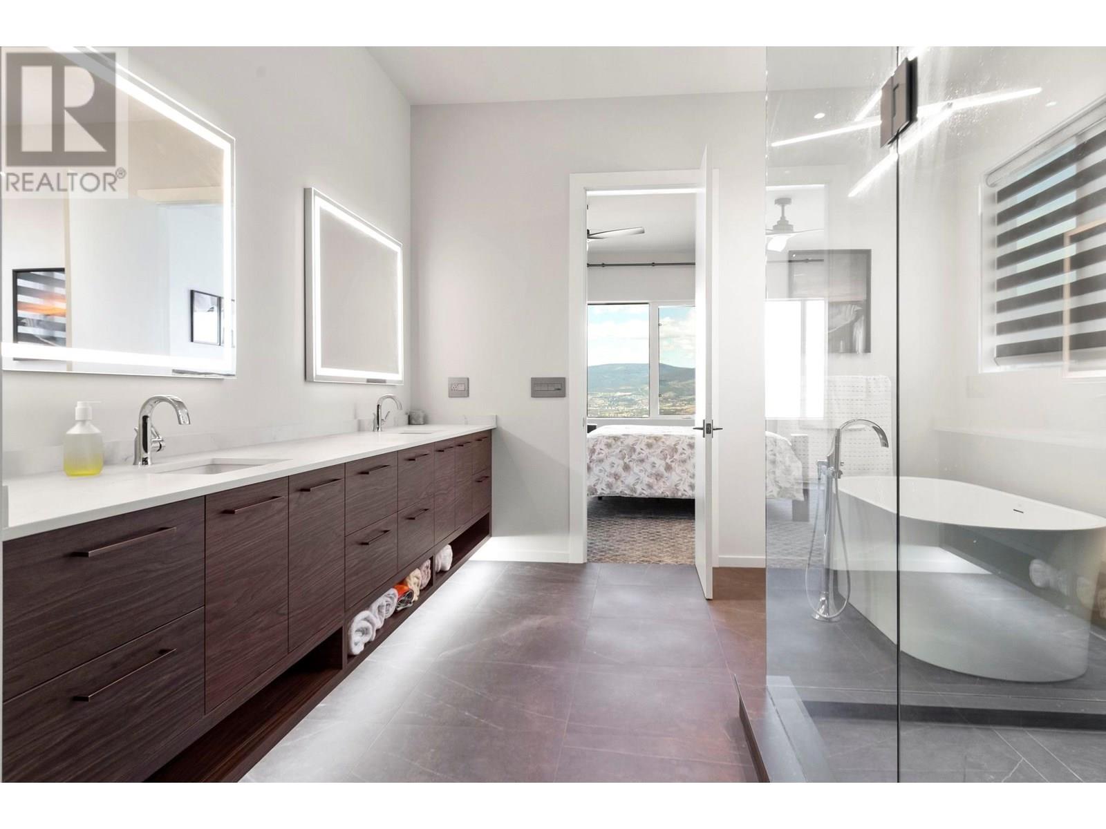 5546 Upper Mission Drive, Kelowna, British Columbia  V1W 5M4 - Photo 31 - 10335440