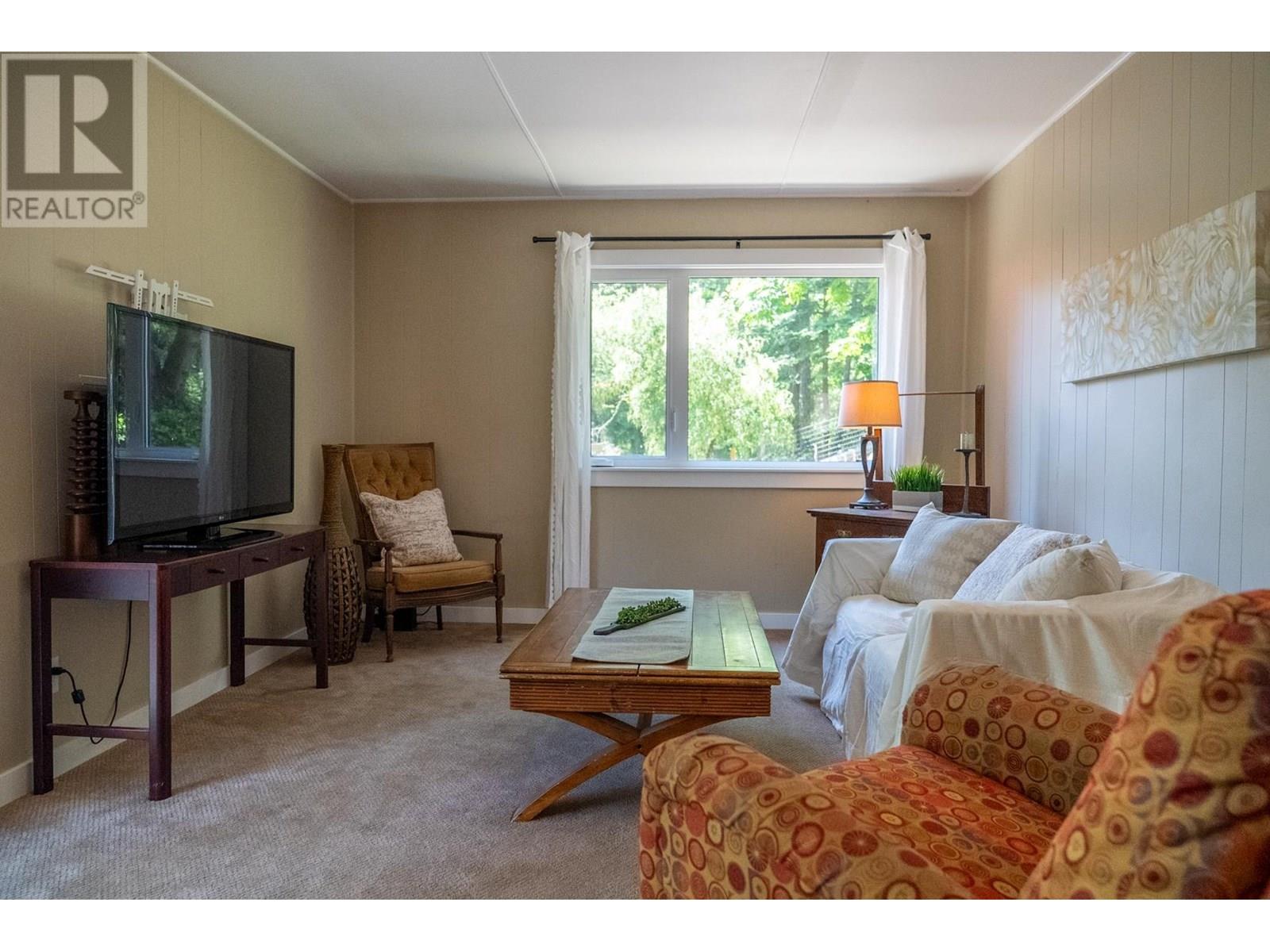 9907 Gowlland Point Road, Pender Island, British Columbia  V0N 2M3 - Photo 14 - R3013553