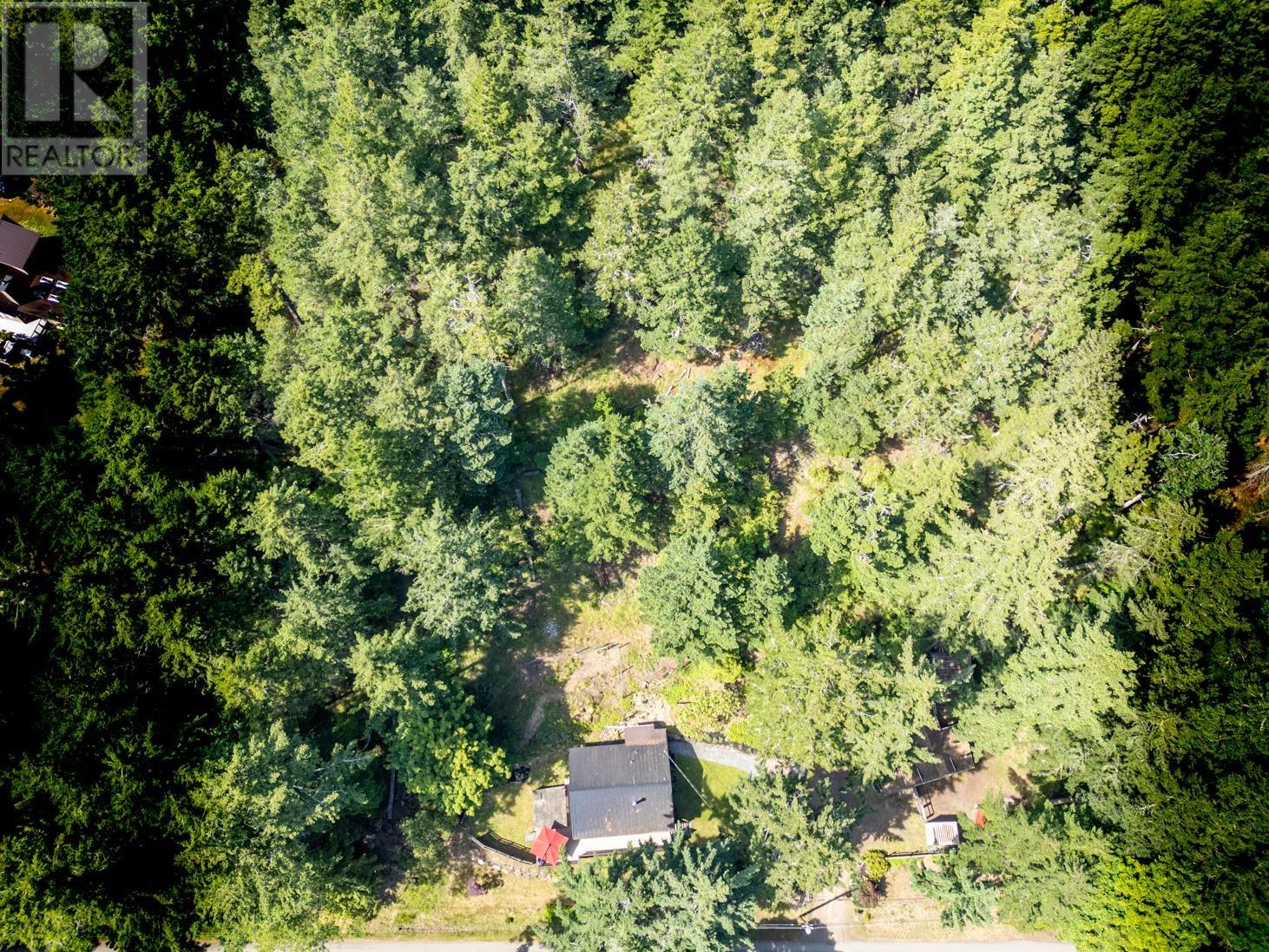 9907 Gowlland Point Road, Pender Island, British Columbia  V0N 2M3 - Photo 37 - R3013553