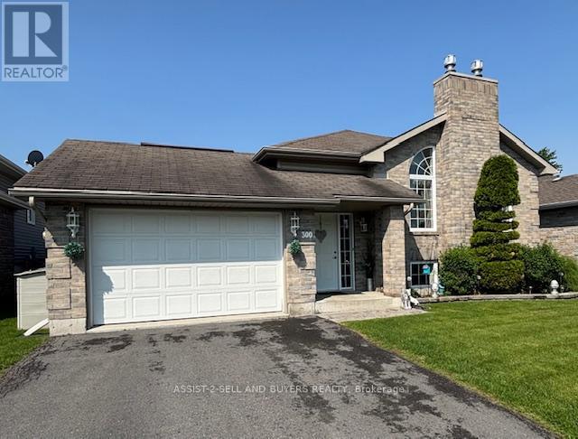300 Glen Nora Drive, Cornwall, Ontario  K6H 0A8 - Photo 2 - X12211300