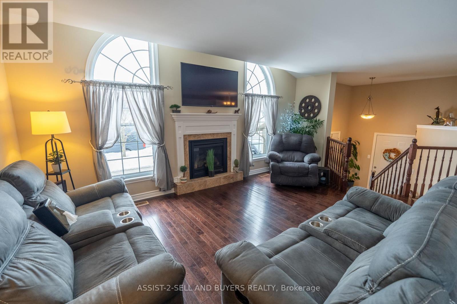 300 Glen Nora Drive, Cornwall, Ontario  K6H 0A8 - Photo 7 - X12211300