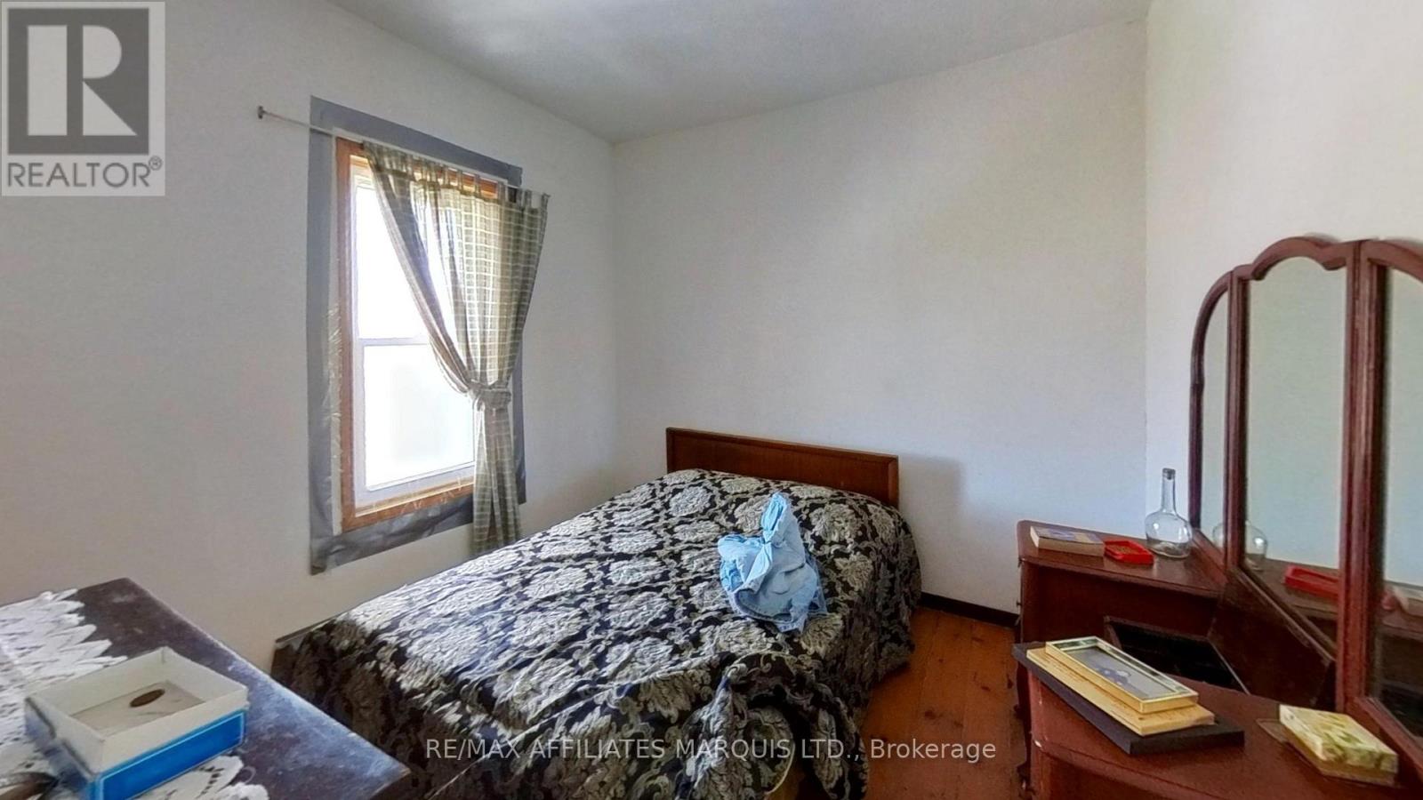10779 Kirker Road, South Dundas, Ontario  K0E 1C0 - Photo 23 - X12211302