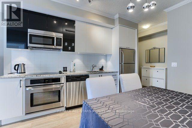 1011 - 98 Lillian Street, Toronto, Ontario  M4S 0A5 - Photo 7 - C12211303