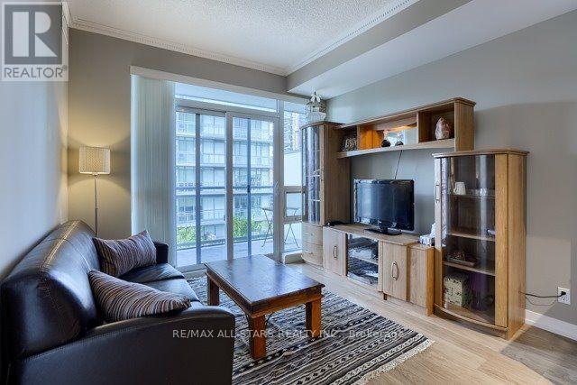 1011 - 98 Lillian Street, Toronto, Ontario  M4S 0A5 - Photo 8 - C12211303