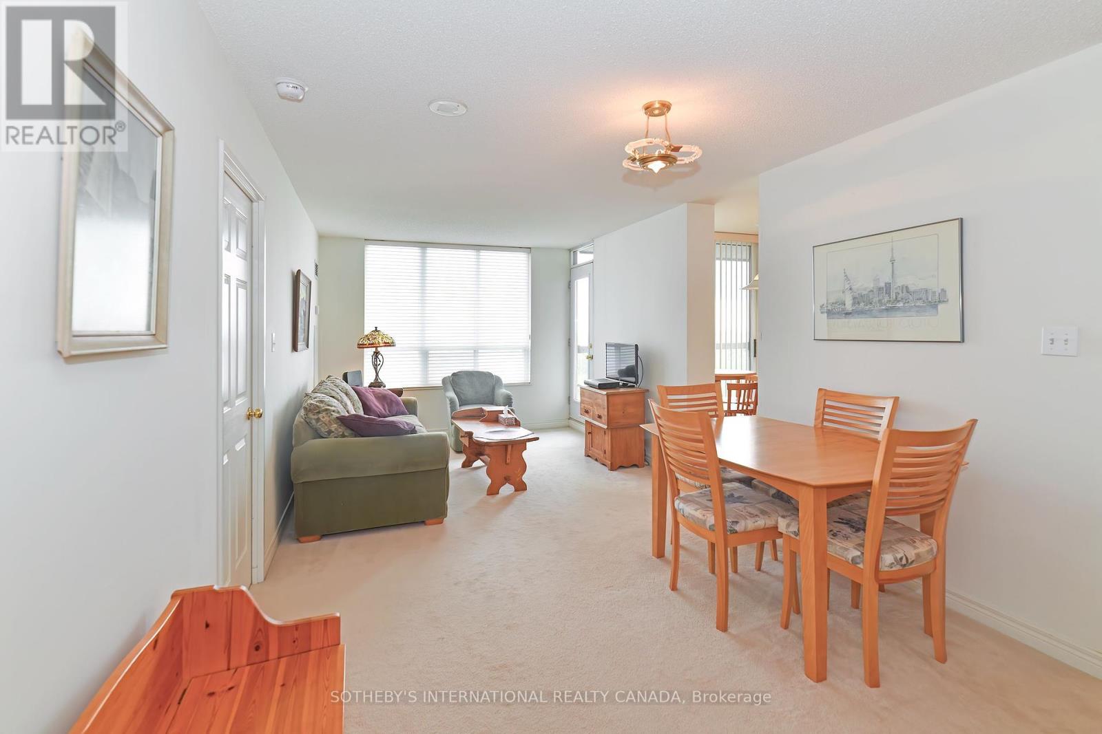 1605 - 35 Merton Street, Toronto, Ontario  M4S 3G4 - Photo 2 - C12211308