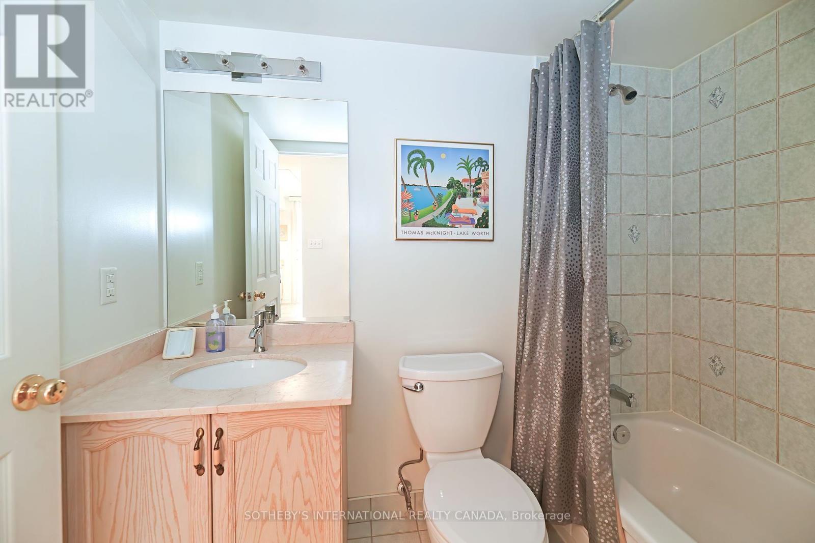 1605 - 35 Merton Street, Toronto, Ontario  M4S 3G4 - Photo 8 - C12211308