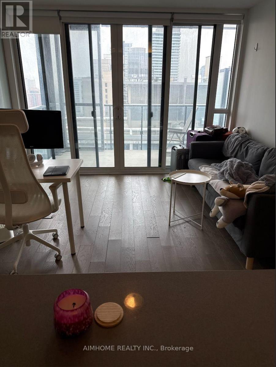 2509 - 7 Grenville Street, Toronto, Ontario  M4Y 0E9 - Photo 3 - C12211311