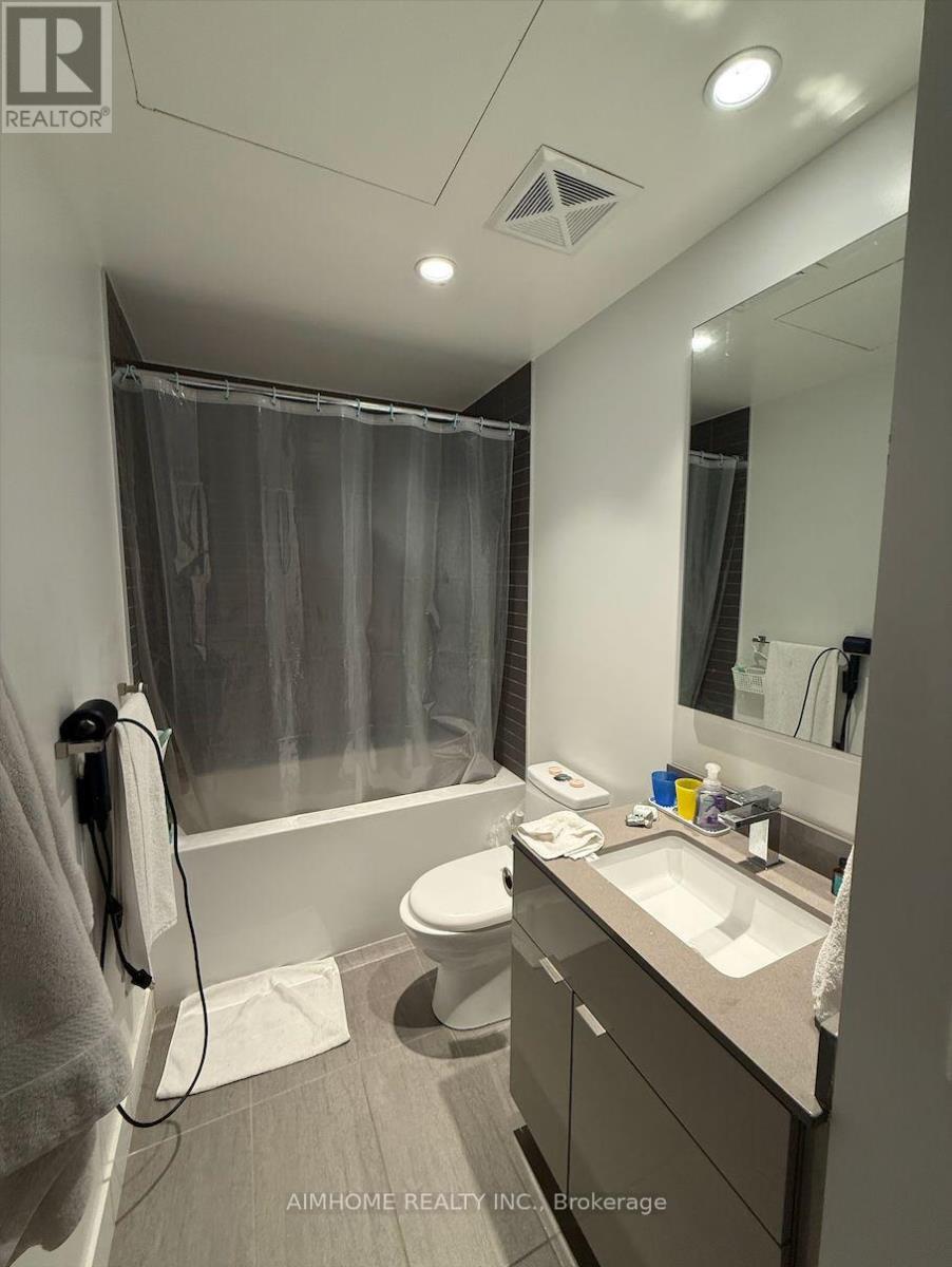 2509 - 7 Grenville Street, Toronto, Ontario  M4Y 0E9 - Photo 5 - C12211311