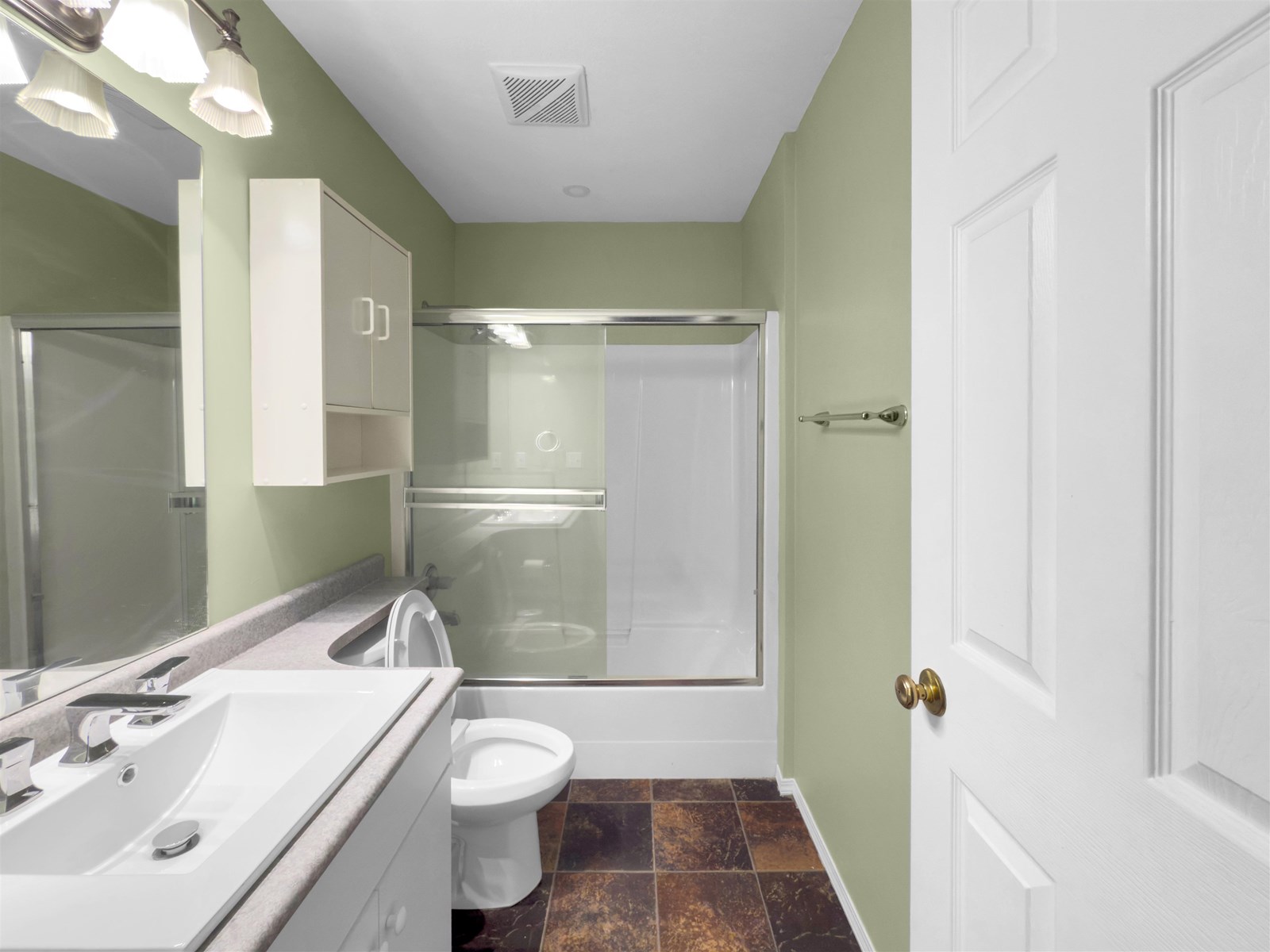 7 46209 Cessna Drive, Chilliwack Proper South, Chilliwack, British Columbia  V2P 1A7 - Photo 7 - R3013742