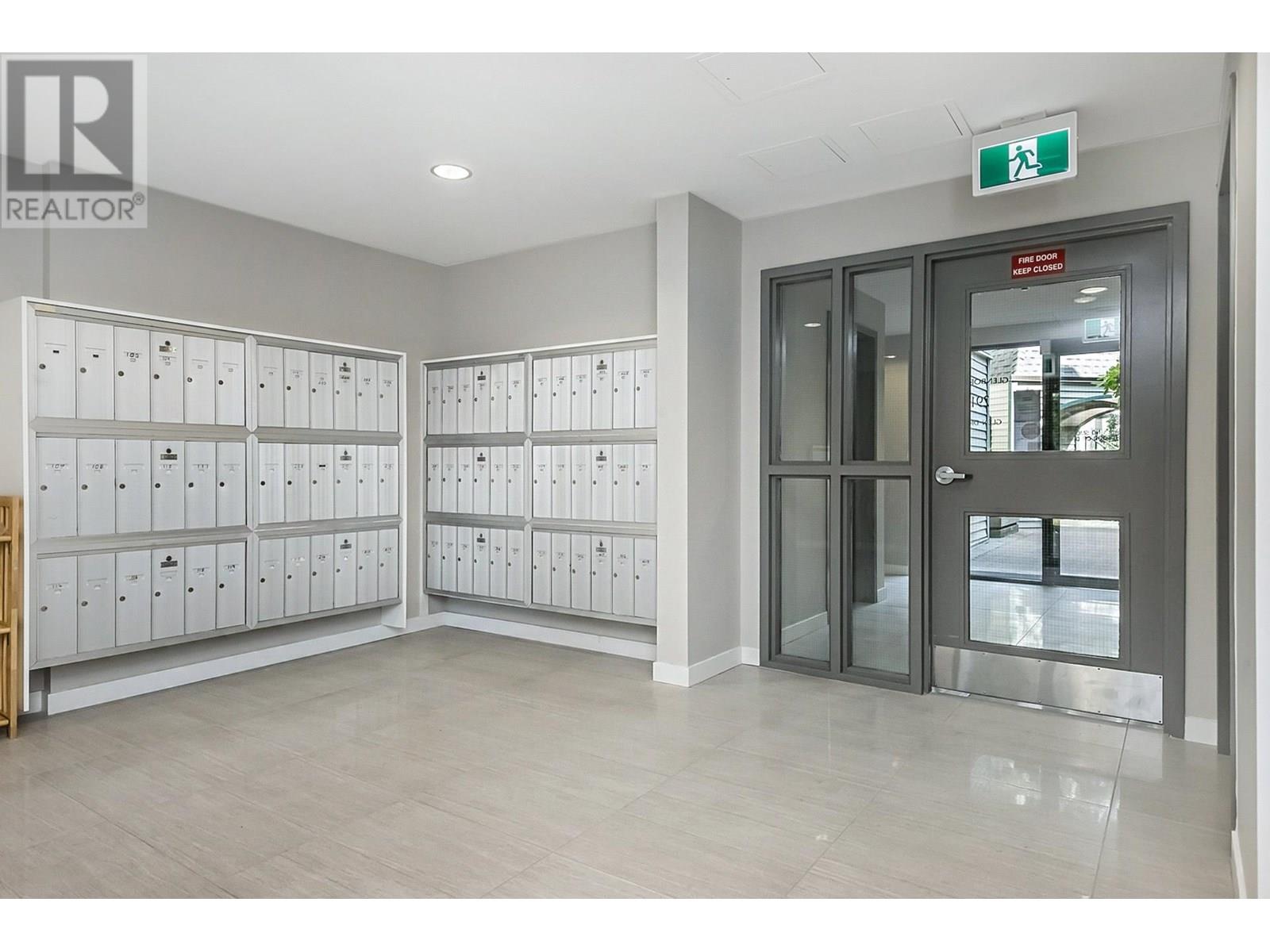 305 2915 Glen Drive, Coquitlam, British Columbia  V3B 7H8 - Photo 24 - R3012122