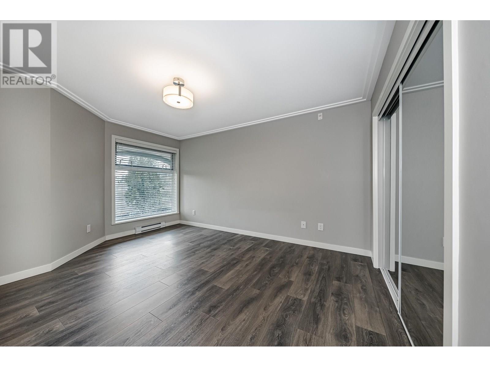 305 2915 Glen Drive, Coquitlam, British Columbia  V3B 7H8 - Photo 14 - R3012122