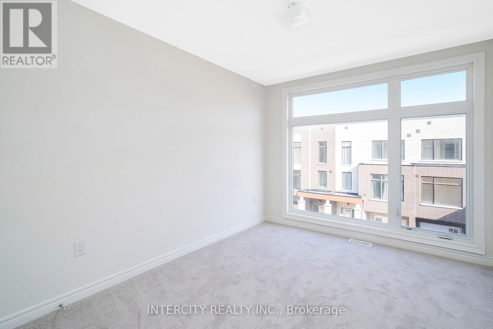 12 Queenpost Drive, Brampton, Ontario  L6Y 6L2 - Photo 26 - W12211295