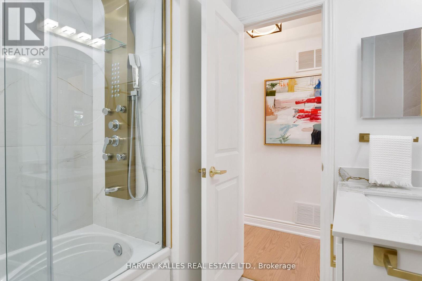 4322 Shelby Crescent, Mississauga, Ontario  L4W 3T3 - Photo 25 - W12211297