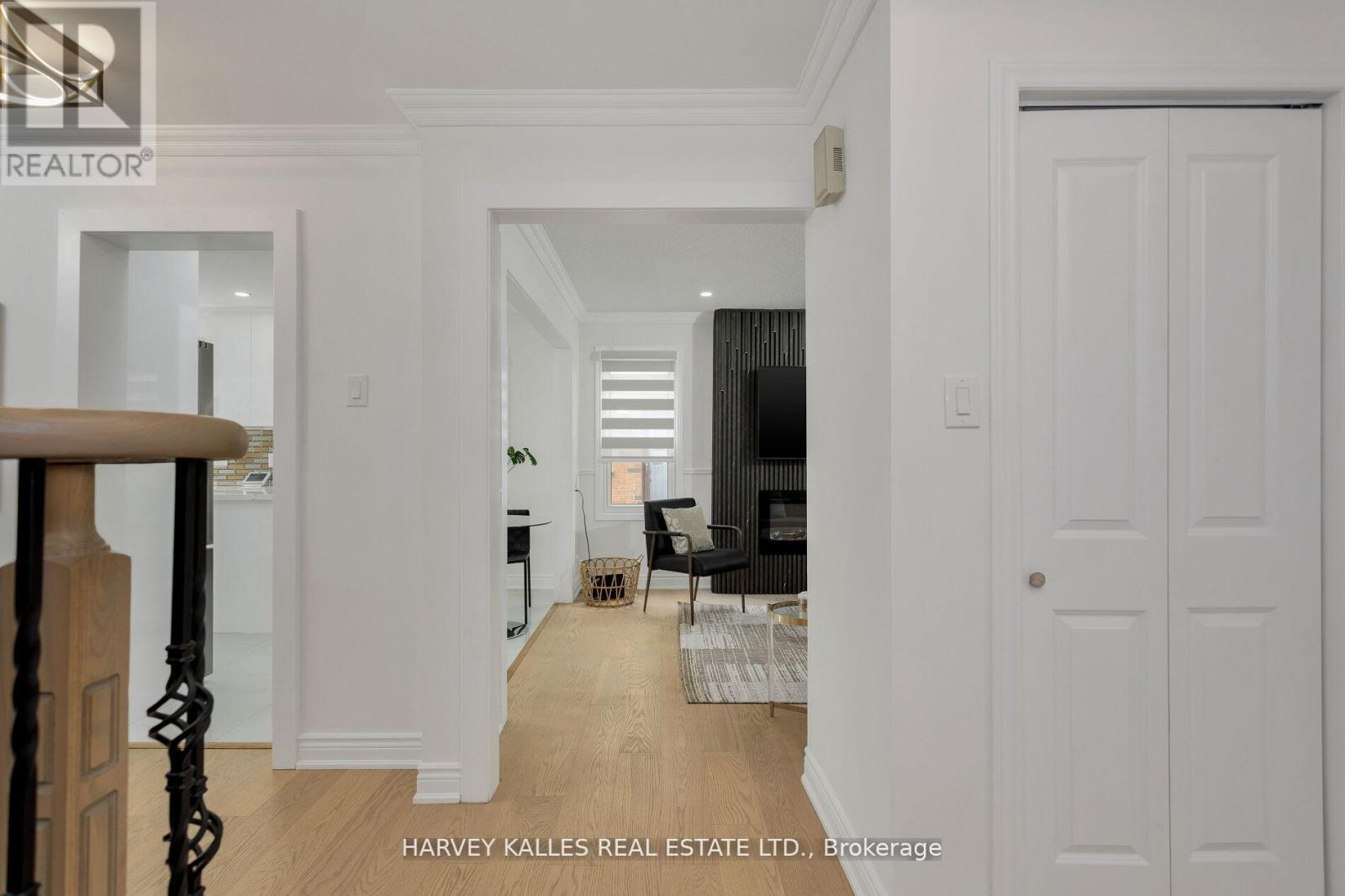 4322 Shelby Crescent, Mississauga, Ontario  L4W 3T3 - Photo 26 - W12211297