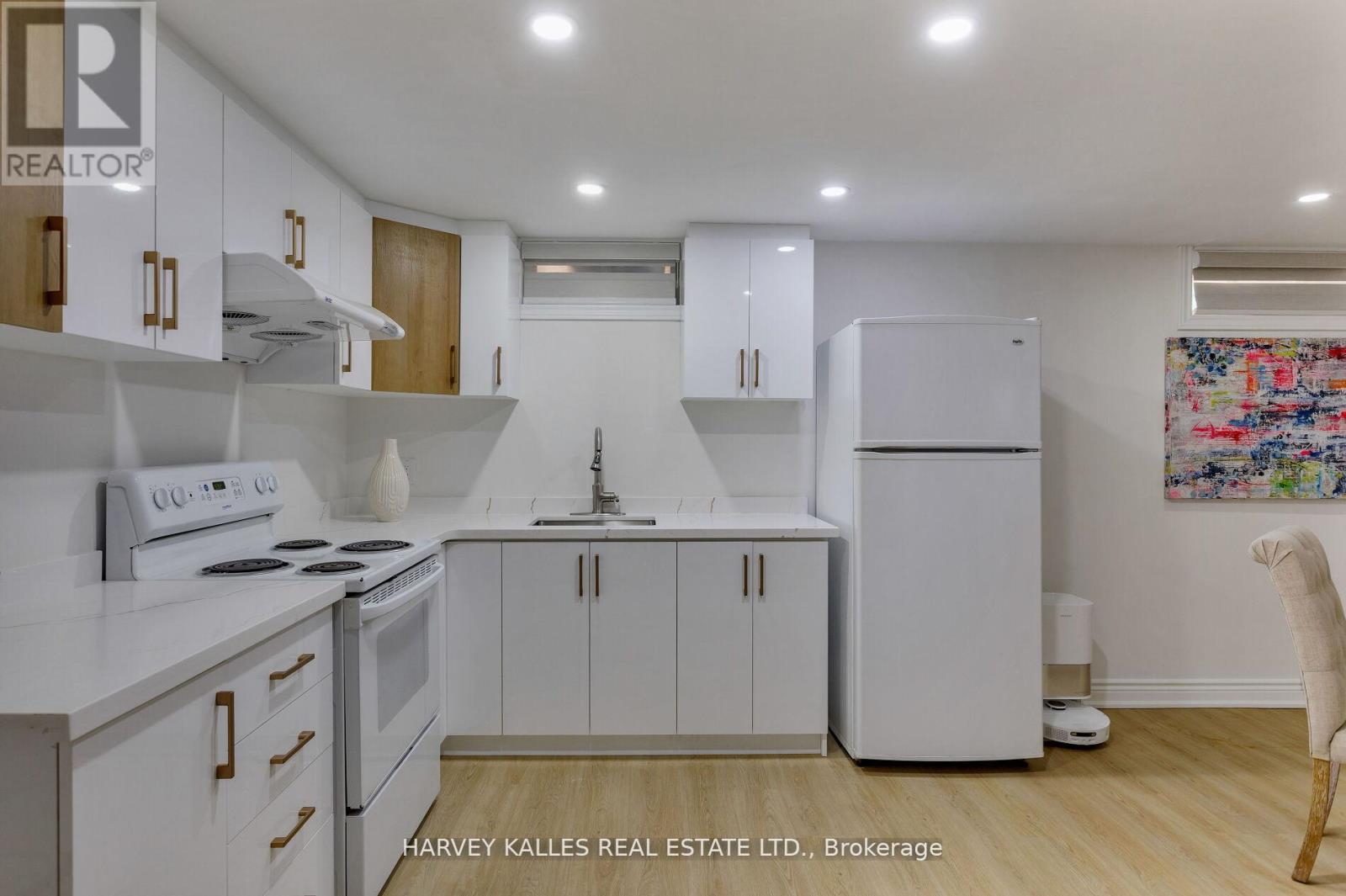 4322 Shelby Crescent, Mississauga, Ontario  L4W 3T3 - Photo 30 - W12211297