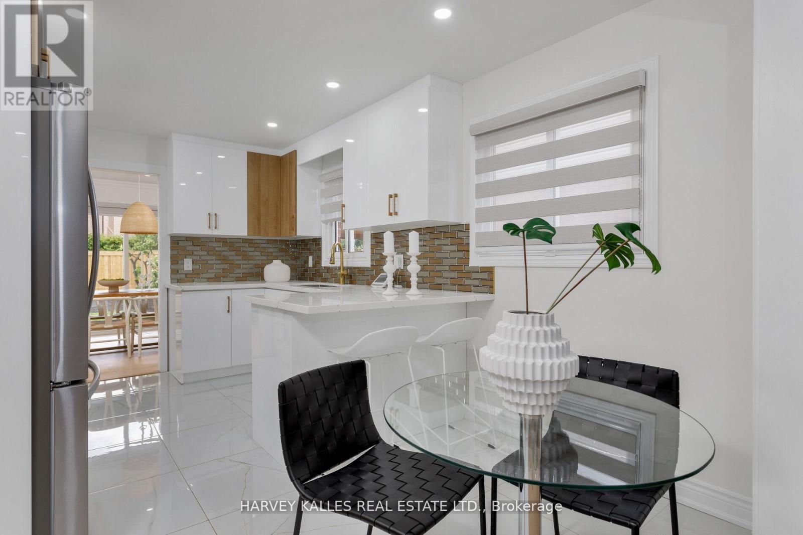 4322 Shelby Crescent, Mississauga, Ontario  L4W 3T3 - Photo 43 - W12211297