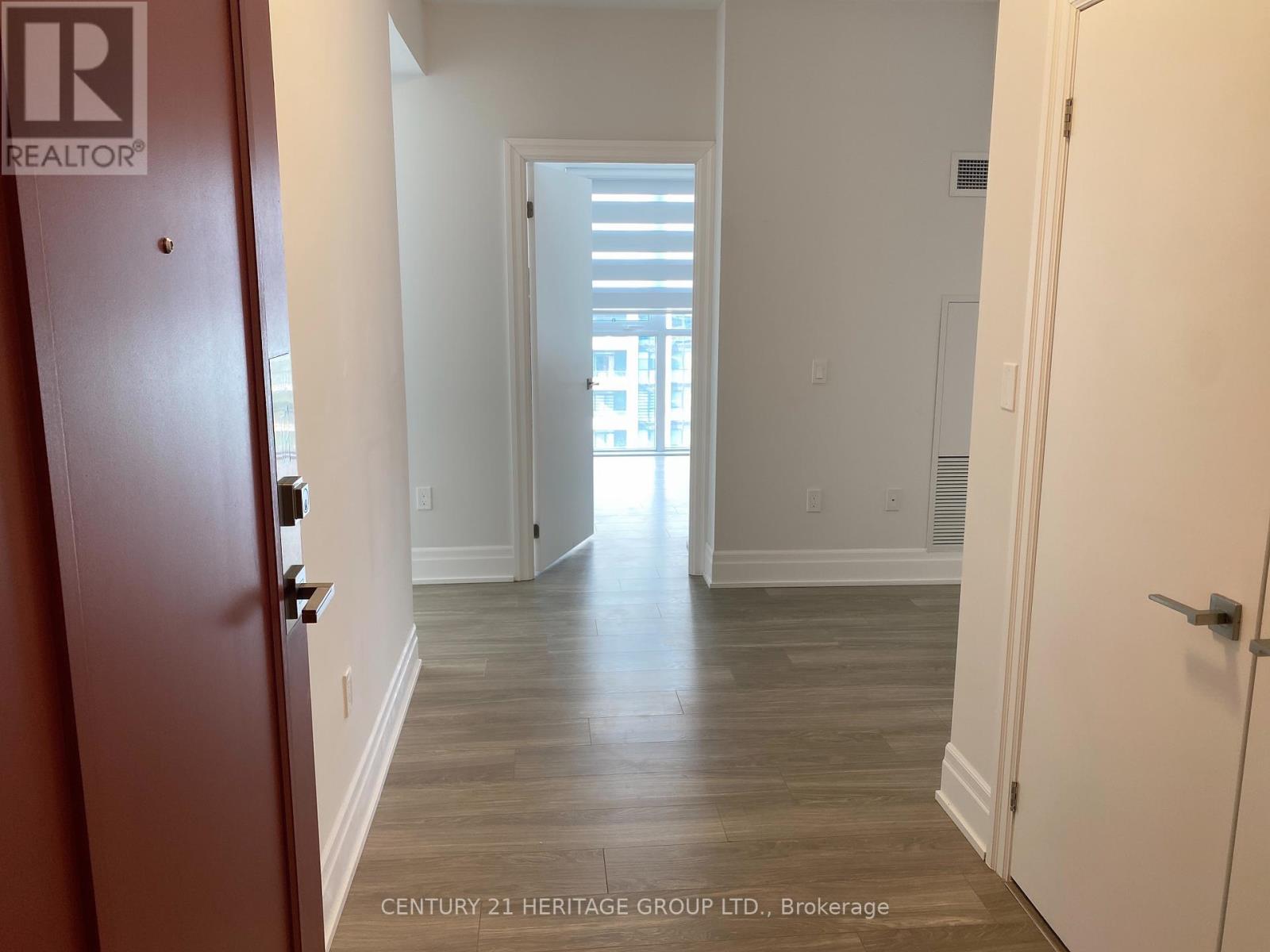 2112 - 4055 Parkside Village Drive, Mississauga, Ontario  L5B 0K8 - Photo 4 - W12211316