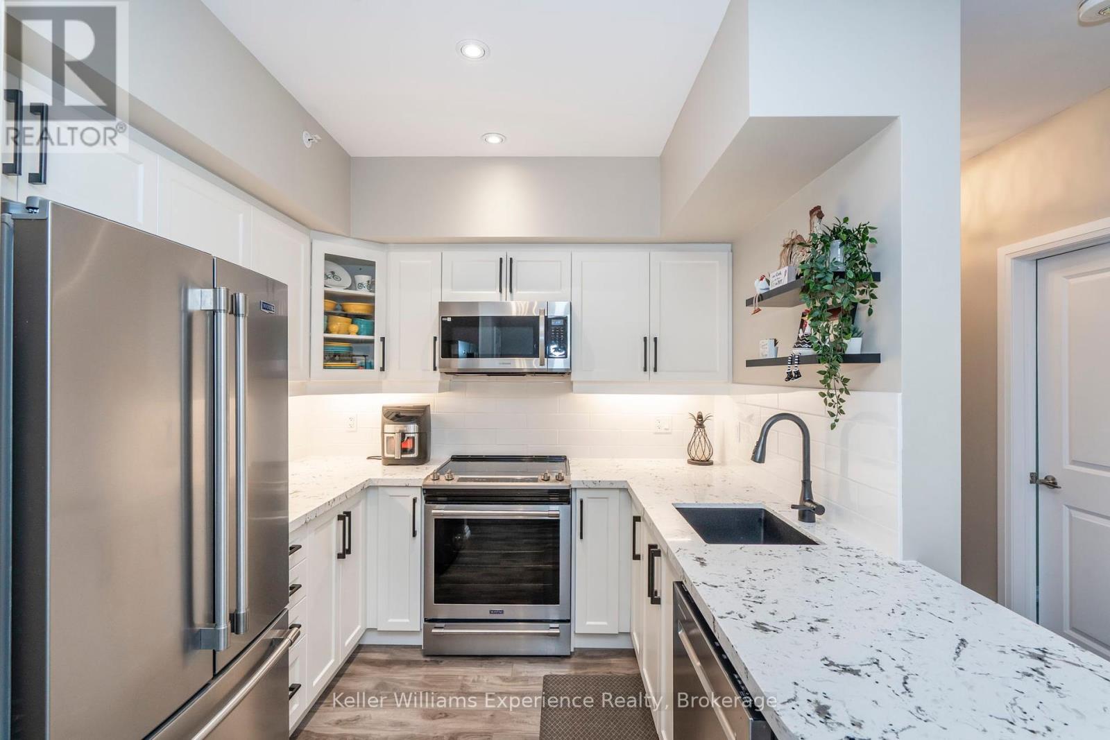516 - 302 Essa Road, Barrie, Ontario  L9J 0H3 - Photo 6 - S12209820