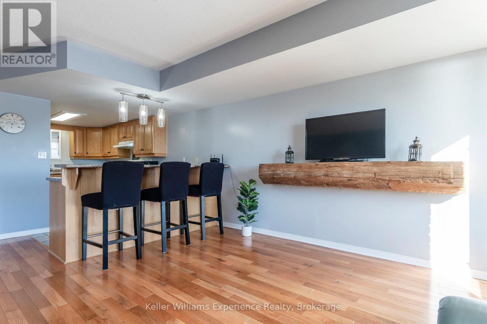 4 - 4 Beck Boulevard, Penetanguishene, Ontario  L9M 2H3 - Photo 16 - S12195148
