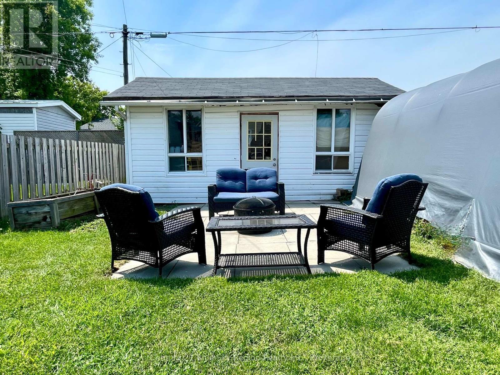 175 Carrie Street, West Nipissing, Ontario  P2B 1A8 - Photo 5 - X12209296