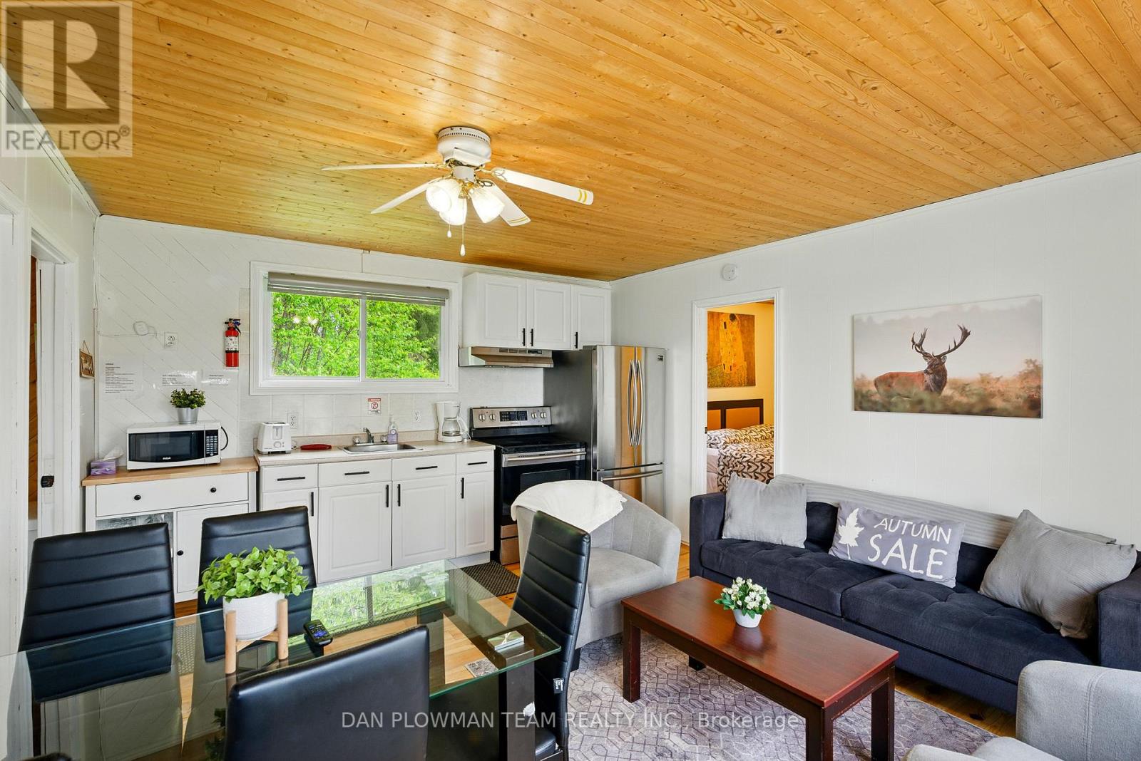 184 Chapman Drive, Magnetawan, Ontario  P0A 1C0 - Photo 21 - X12211320