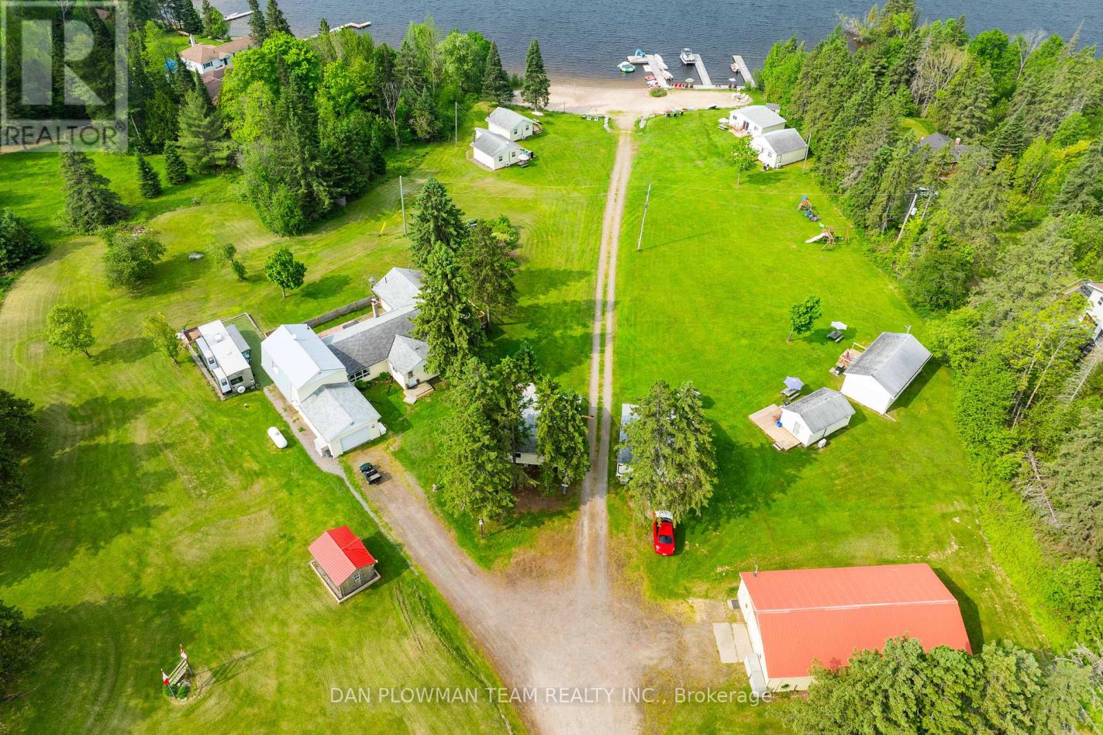 184 Chapman Drive, Magnetawan, Ontario  P0A 1C0 - Photo 3 - X12211320