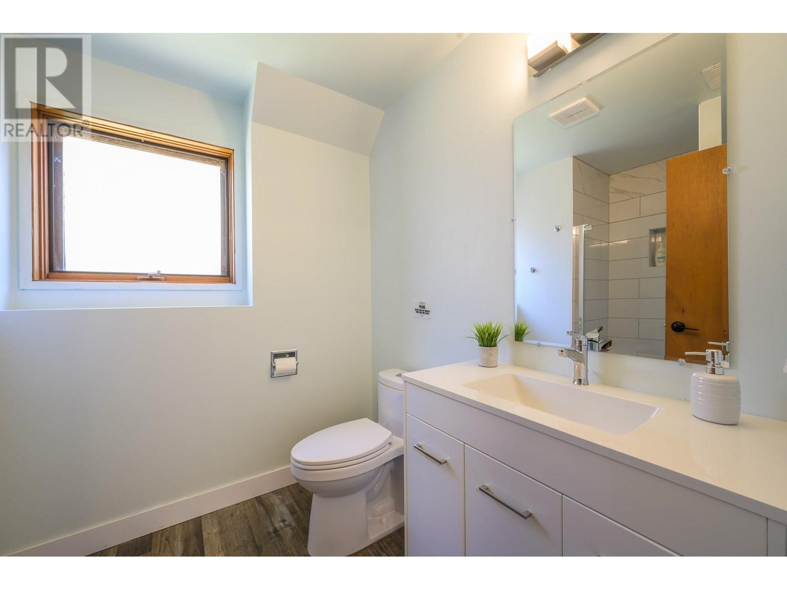 356 Gleneagles Drive, Kamloops, British Columbia  V2E 1Z4 - Photo 28 - 10351468