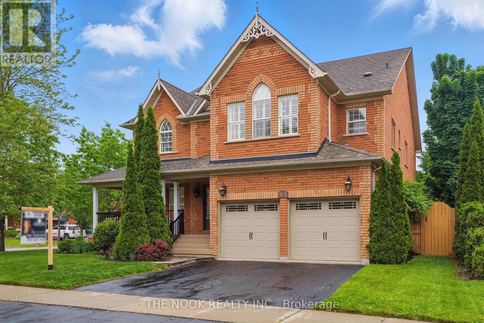 63 Croxall Boulevard, Whitby, Ontario  L1M 2E5 - Photo 3 - E12211363