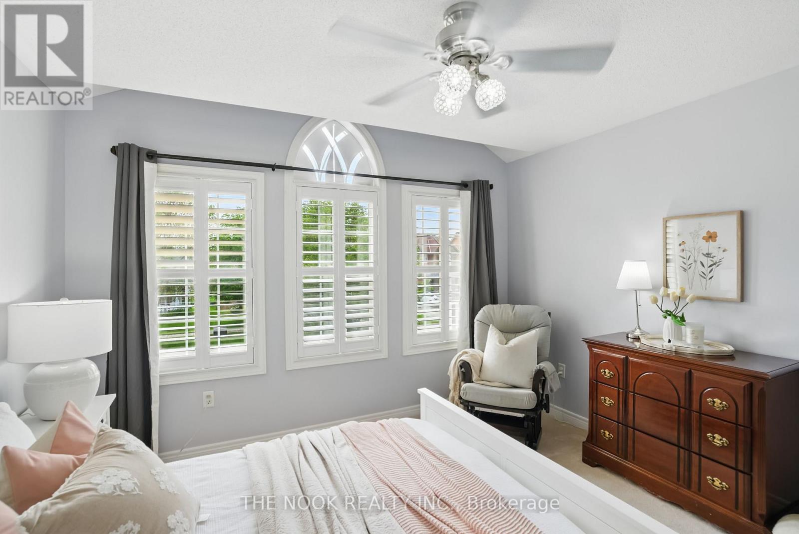 63 Croxall Boulevard, Whitby, Ontario  L1M 2E5 - Photo 31 - E12211363