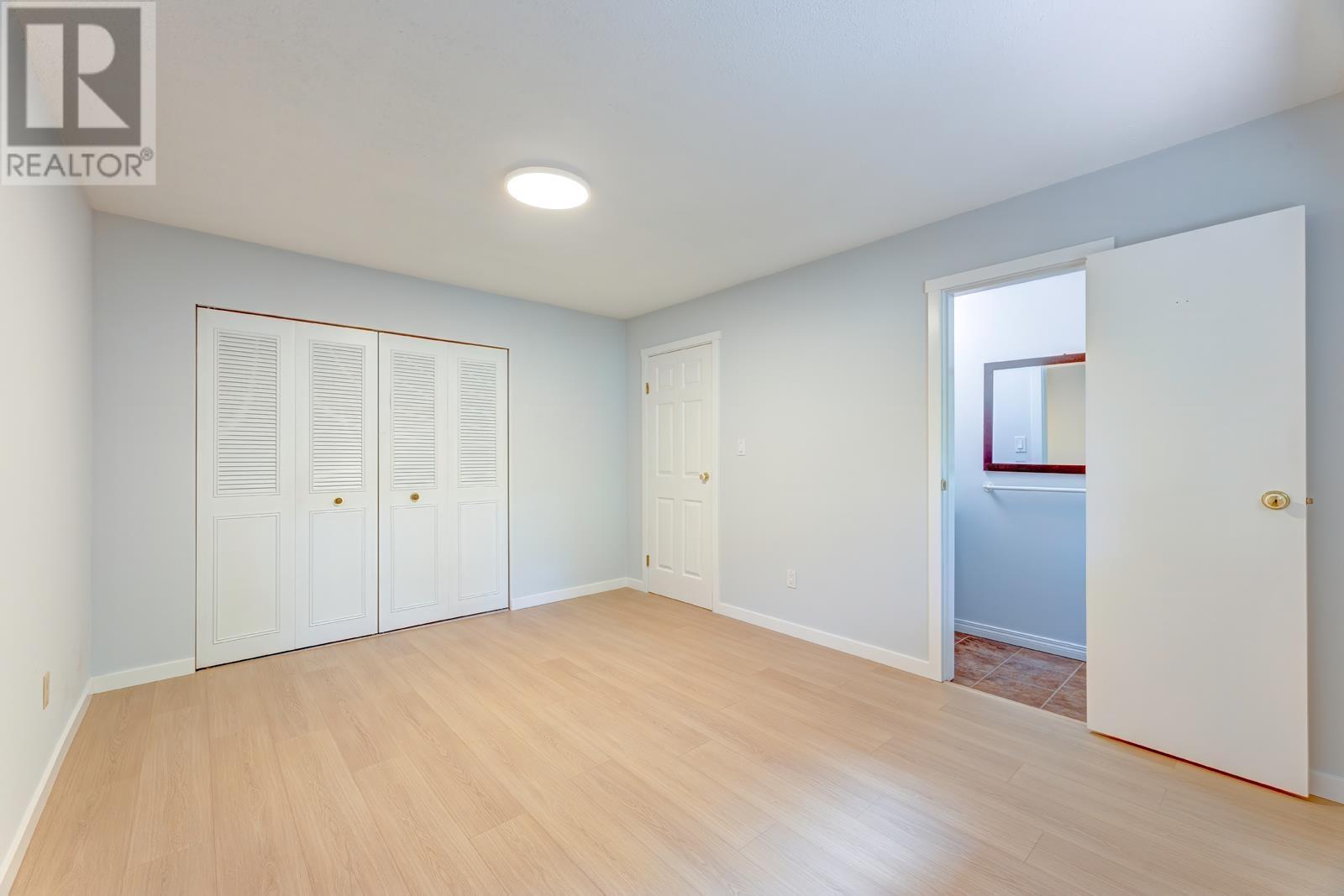 1026 Saddle Street, Coquitlam, British Columbia  V3C 3W3 - Photo 11 - R3010126