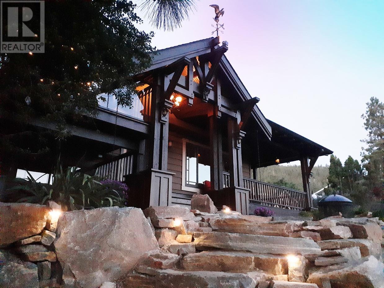 2165 Paly Road, Kelowna, British Columbia