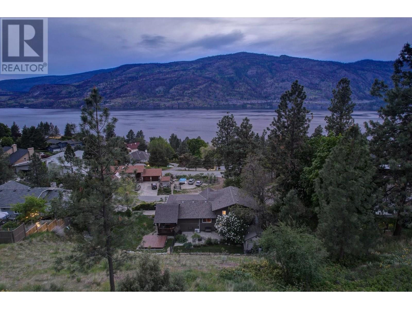 2165 Paly Road, Kelowna, British Columbia  V1V 2B9 - Photo 48 - 10348204