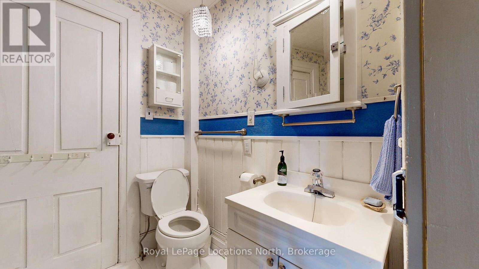 4219 County 124 Road, Clearview, Ontario  L0M 1P0 - Photo 35 - S12211332