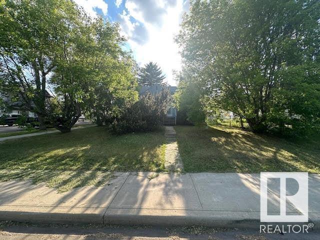 Property at 12304 88 ST NW image 1