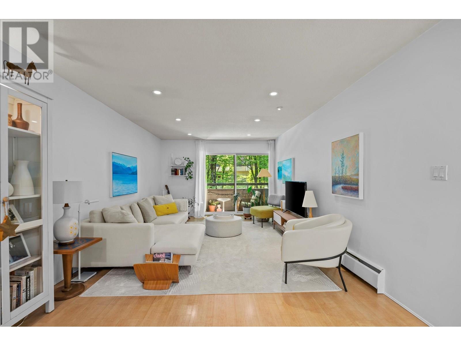307 1720 W 12th Avenue, Vancouver, British Columbia  V6J 2E6 - Photo 12 - R3013534
