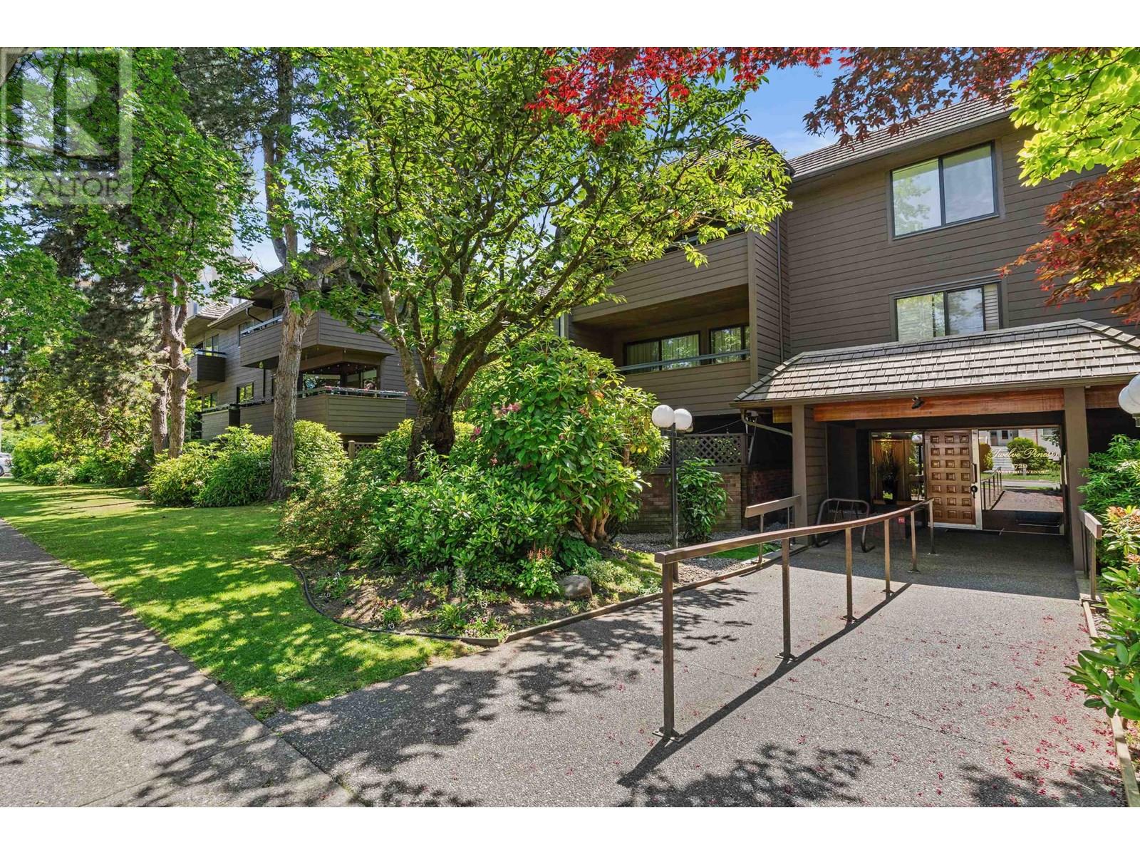 307 1720 W 12TH AVENUE, Vancouver, British Columbia