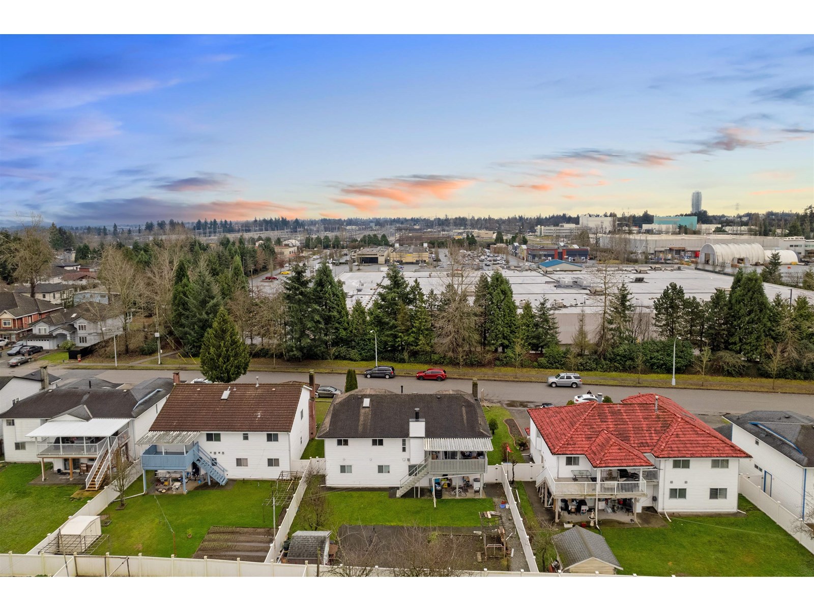 12475 90 Avenue, Surrey, British Columbia  V3V 1B9 - Photo 5 - R3013451