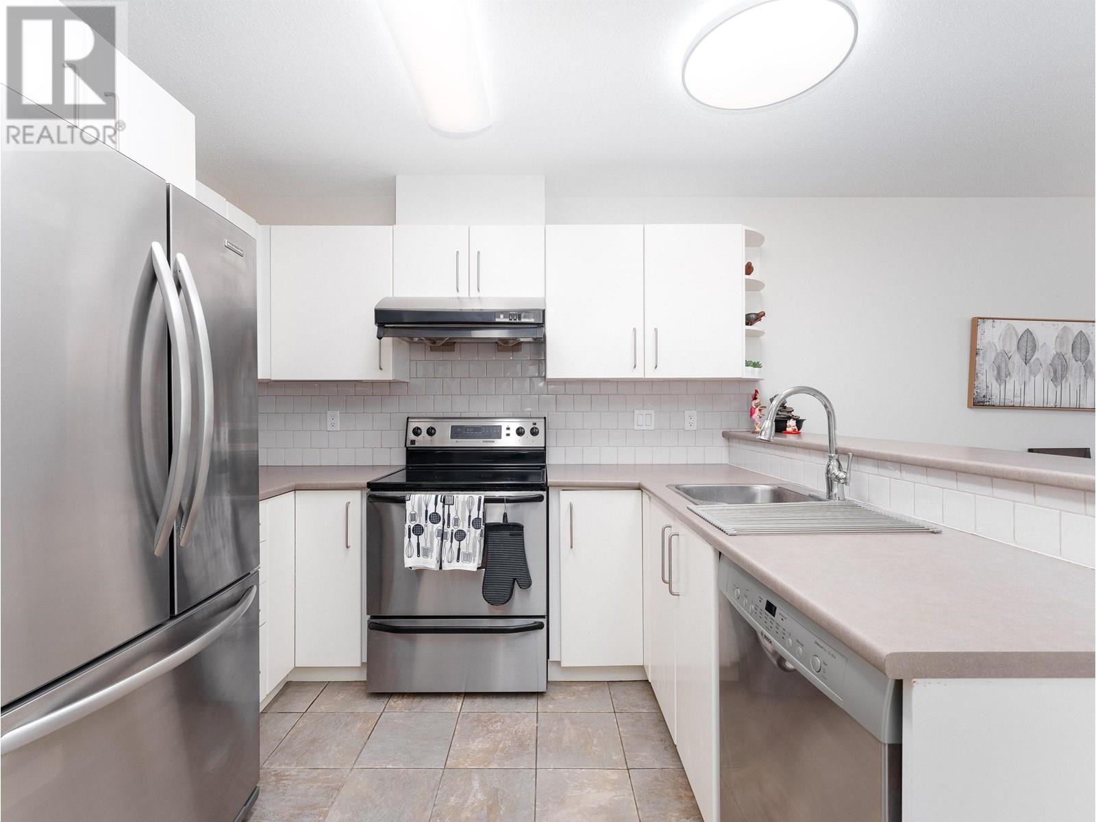 308 7330 Salisbury Avenue, Burnaby, British Columbia  V5E 4N8 - Photo 10 - R3014040