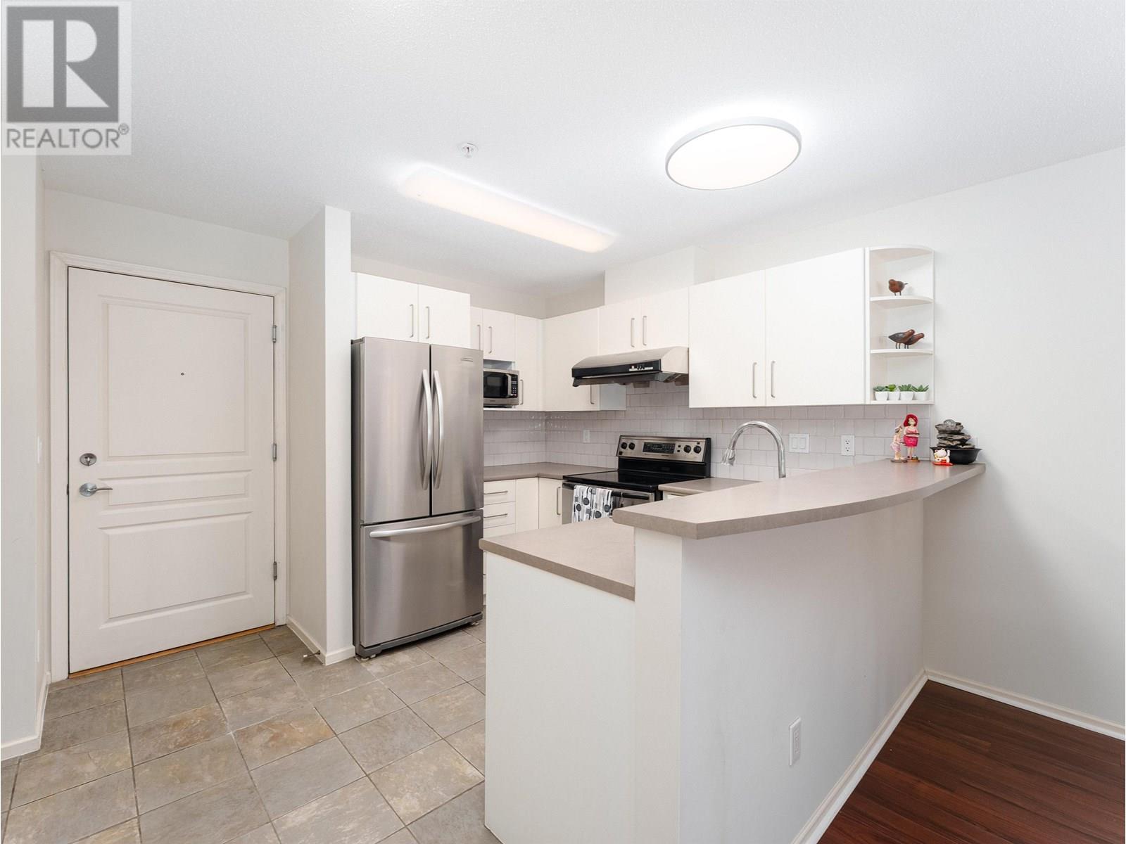 308 7330 Salisbury Avenue, Burnaby, British Columbia  V5E 4N8 - Photo 9 - R3014040