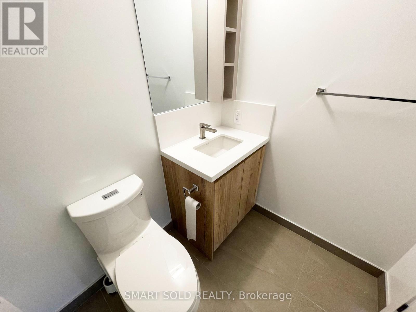 4707 - 319 Jarvis Street, Toronto, Ontario  M5B 0C8 - Photo 11 - C12211330