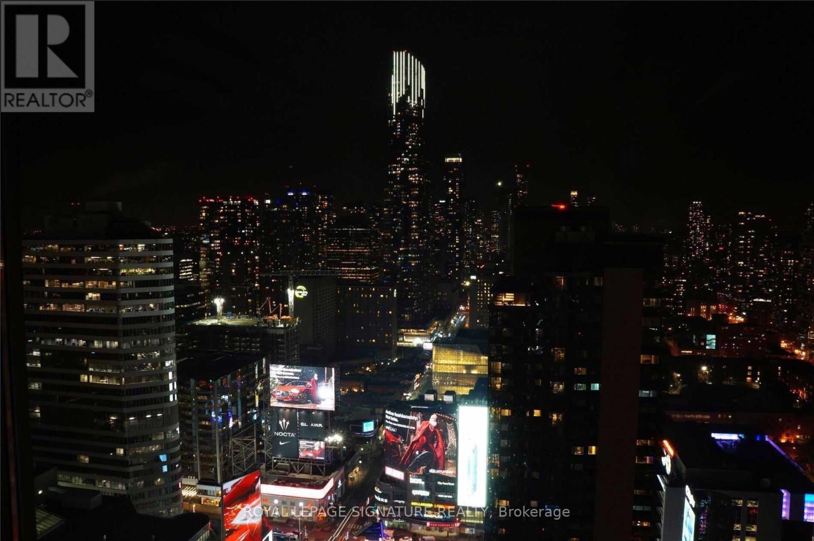 Ph10 - 210 Victoria Street, Toronto, Ontario  M5B 2R3 - Photo 14 - C12211361