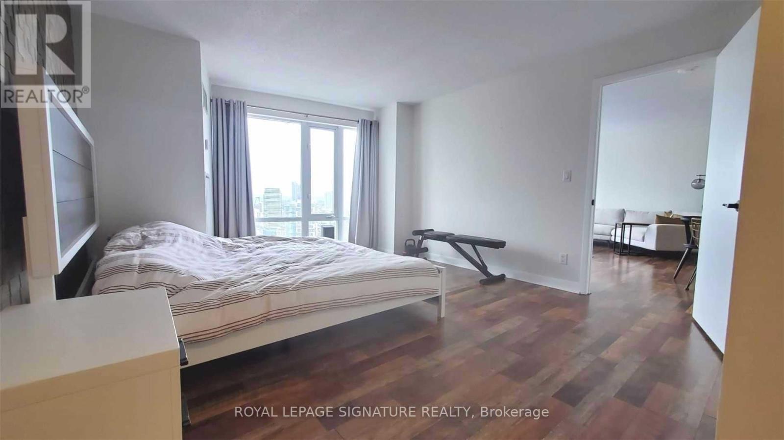 Ph10 - 210 Victoria Street, Toronto, Ontario  M5B 2R3 - Photo 19 - C12211361