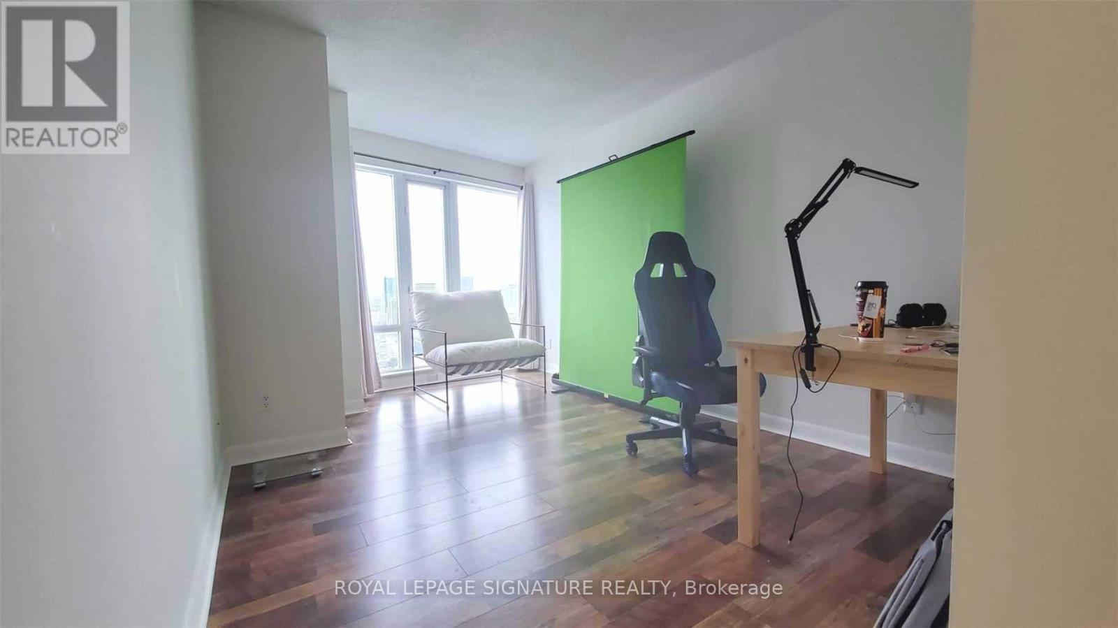 Ph10 - 210 Victoria Street, Toronto, Ontario  M5B 2R3 - Photo 23 - C12211361