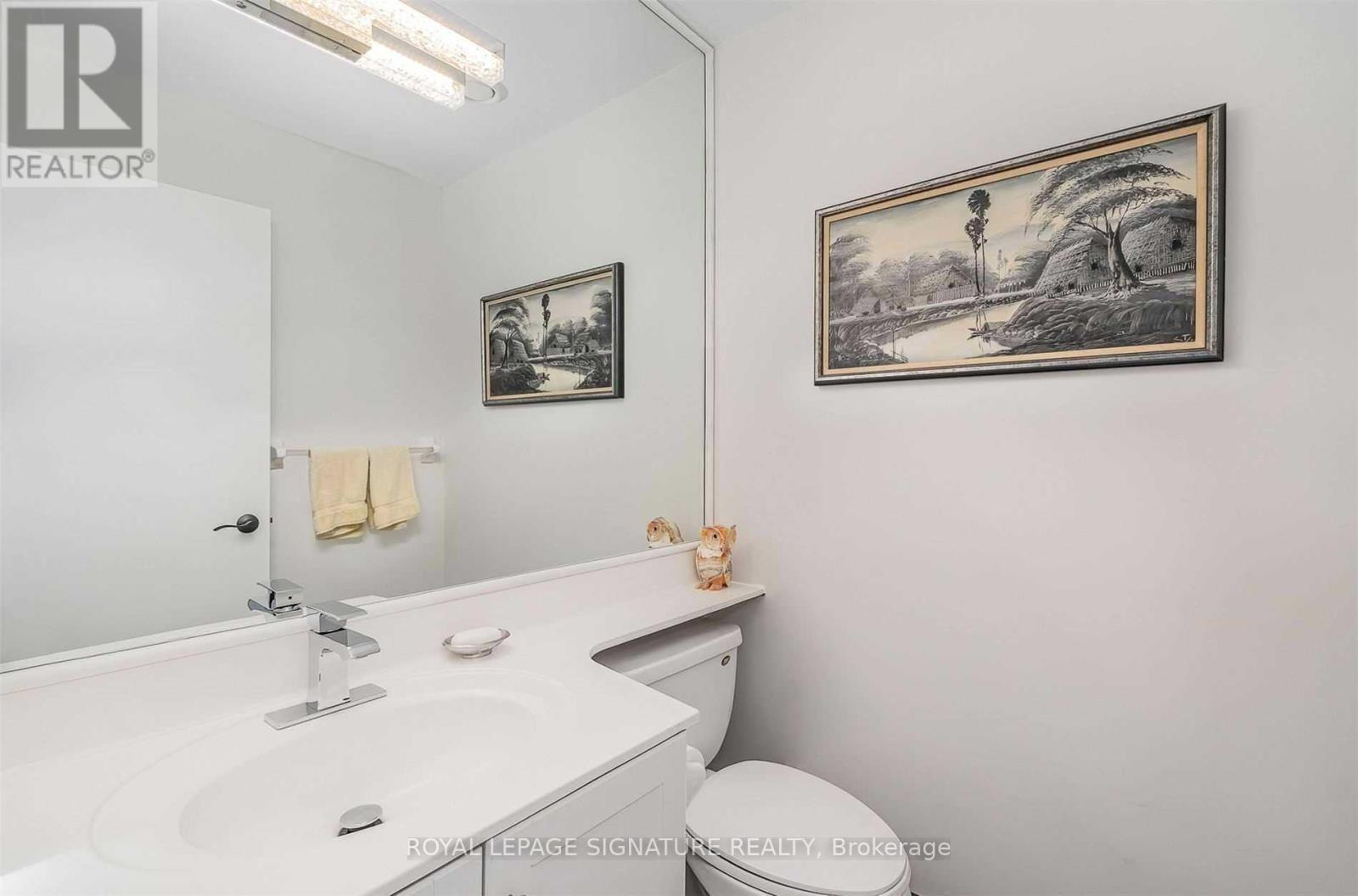 Ph10 - 210 Victoria Street, Toronto, Ontario  M5B 2R3 - Photo 25 - C12211361