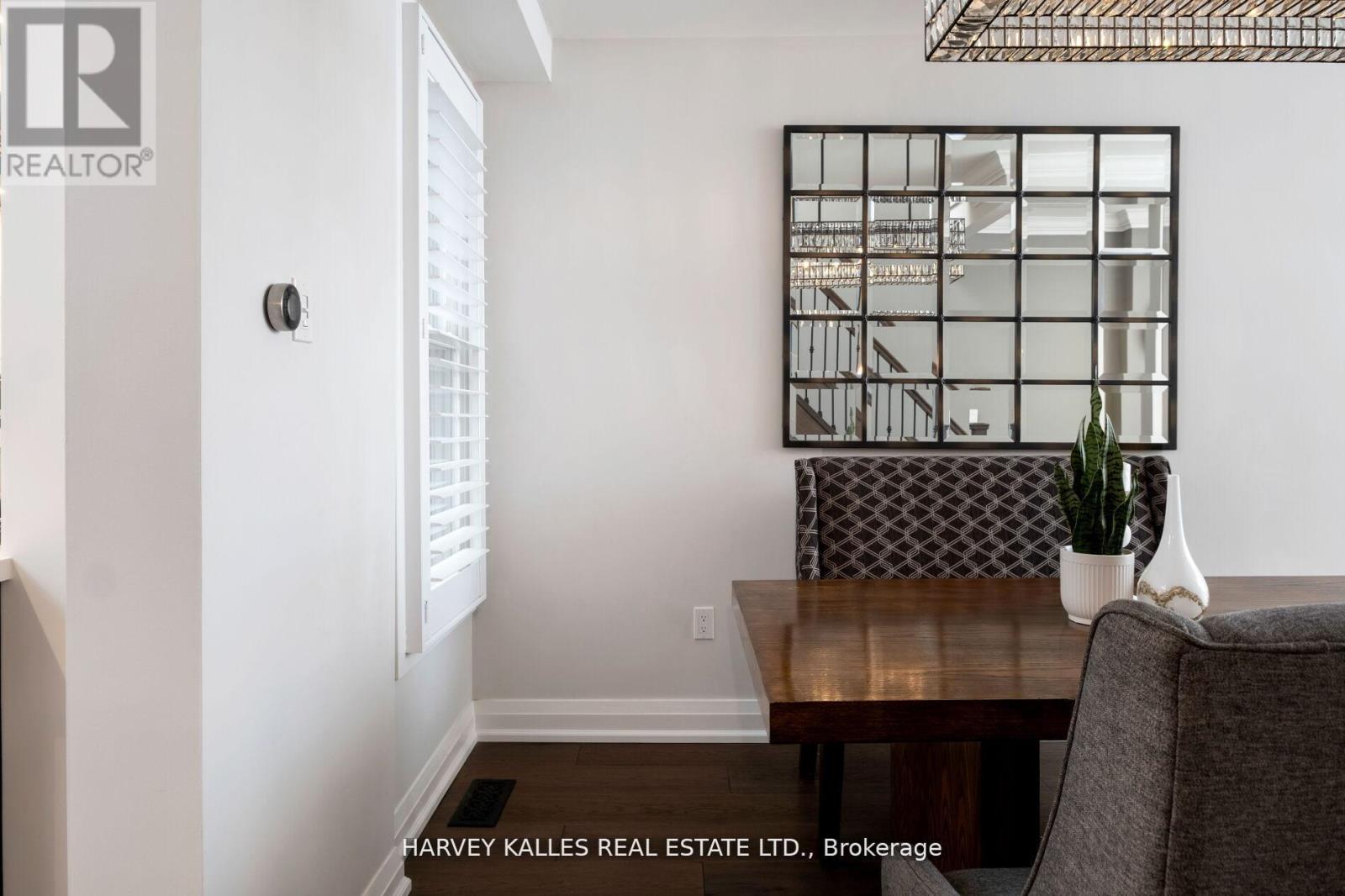 65 Tiverton Avenue, Toronto (South Riverdale), Ontario  M4M 2M1 - Photo 12 - E12211343