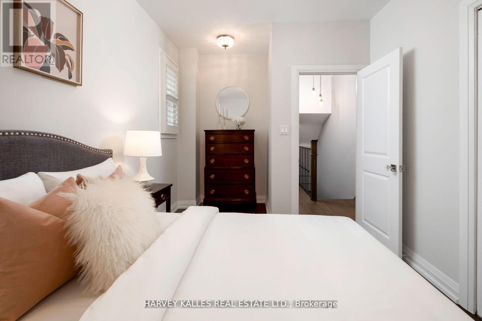 65 Tiverton Avenue, Toronto (South Riverdale), Ontario  M4M 2M1 - Photo 22 - E12211343