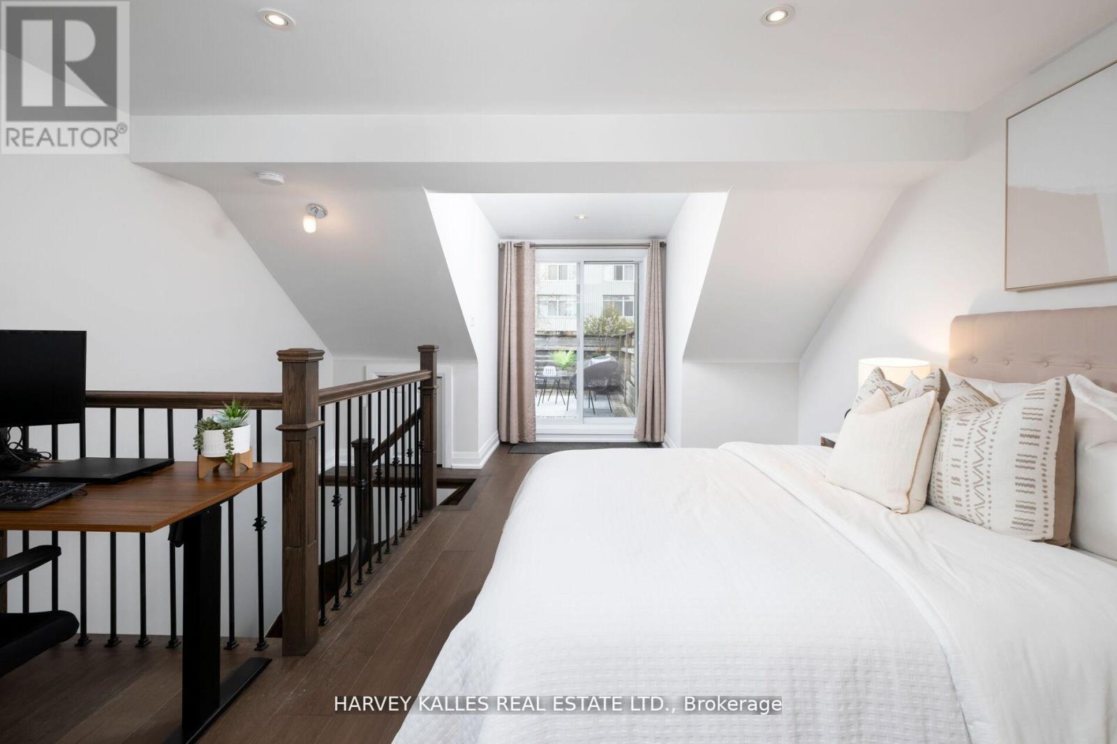 65 Tiverton Avenue, Toronto (South Riverdale), Ontario  M4M 2M1 - Photo 31 - E12211343