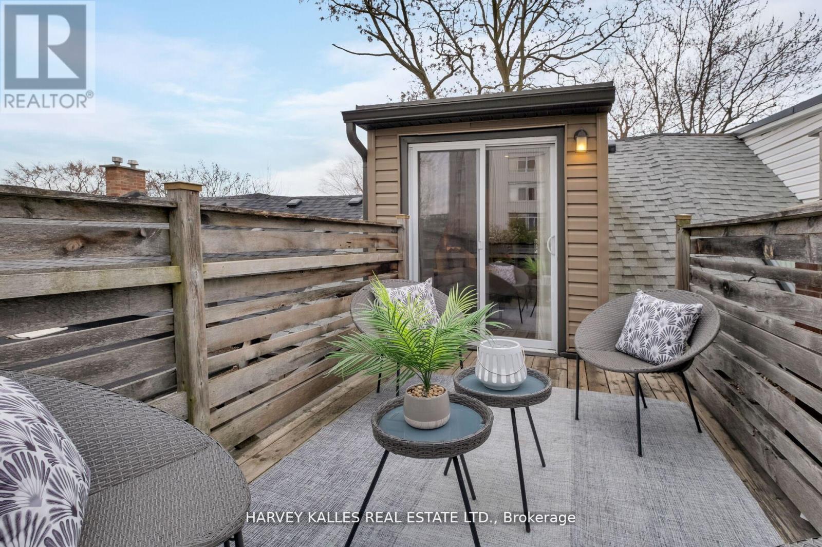 65 Tiverton Avenue, Toronto (South Riverdale), Ontario  M4M 2M1 - Photo 32 - E12211343